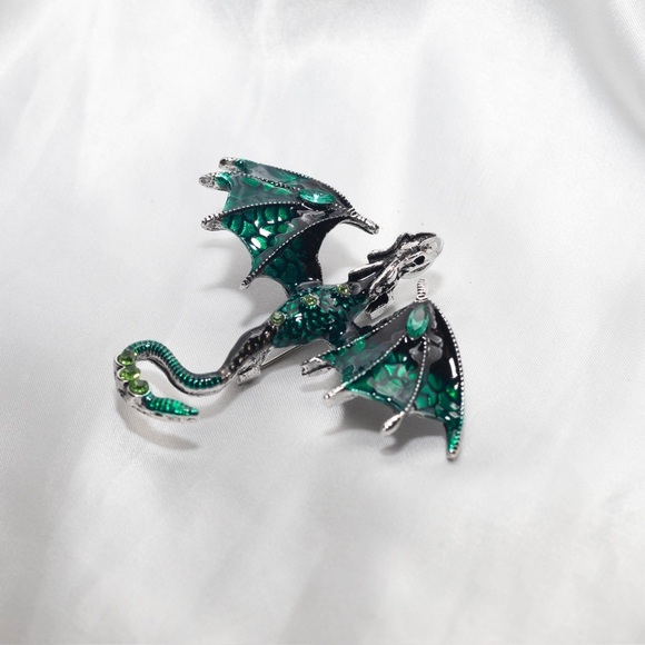 ✨Betsey Johnson Draco Dragon Brooch - Picture 3 of 7